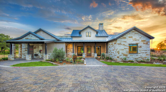 Listing photo id 24 for 102 Crested Butte