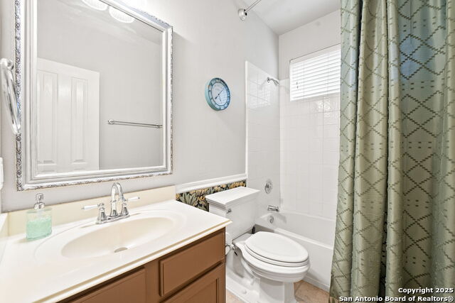 Image 10 of 49 For 21732 Hyerwood