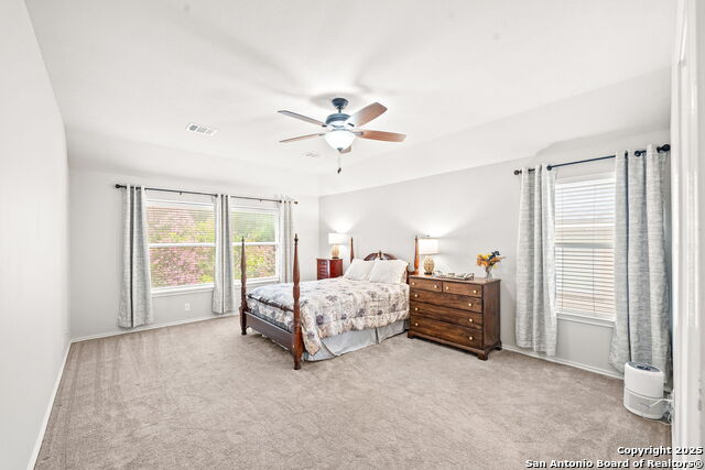 Image 21 of 49 For 21732 Hyerwood