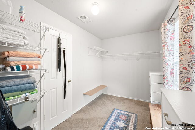 Image 27 of 49 For 21732 Hyerwood