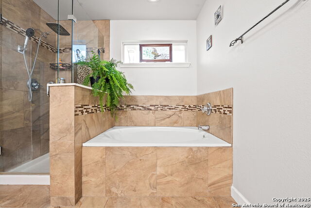 Image 29 of 49 For 21732 Hyerwood