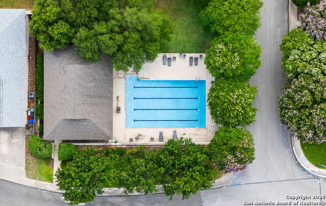 Image 47 of 49 For 21732 Hyerwood