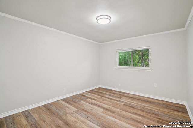 Image 22 of 37 For 11930 Holm Oaks