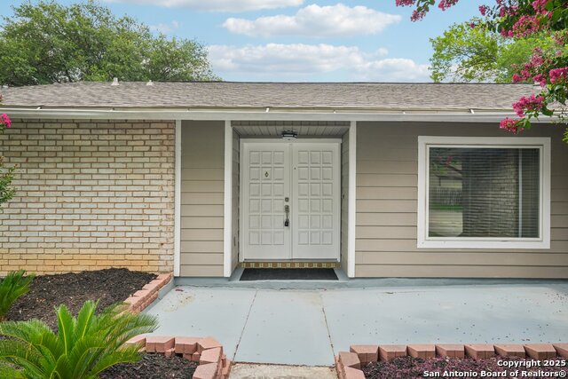 Image 4 of 37 For 11930 Holm Oaks
