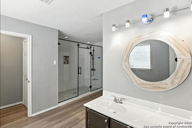 Image 28 of 39 For 22023 Oriole Hill Dr.