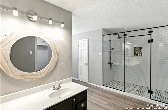 Image 29 of 39 For 22023 Oriole Hill Dr.