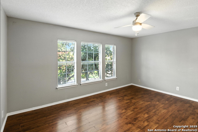 Image 34 of 39 For 22023 Oriole Hill Dr.