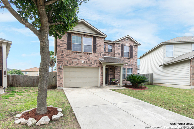 Listing photo id 1 for 8936 Dakota Run