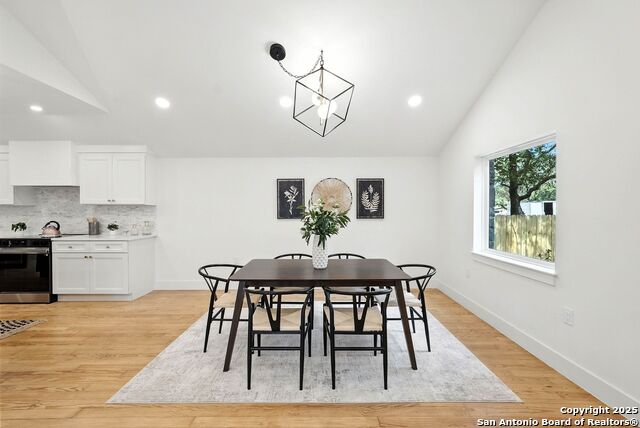 Image 14 of 47 For 8618 Indian Hills