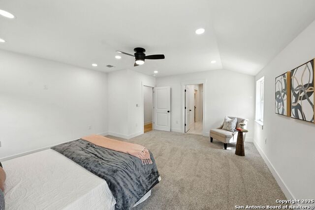 Image 18 of 47 For 8618 Indian Hills