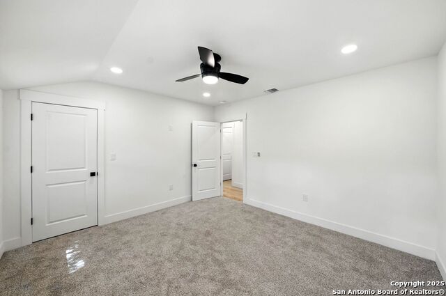 Image 35 of 47 For 8618 Indian Hills