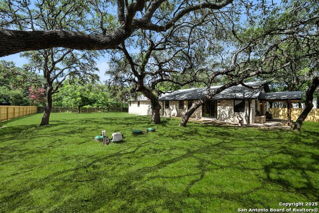 Image 40 of 47 For 8618 Indian Hills