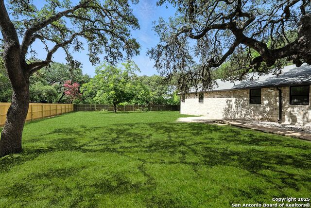 Image 41 of 47 For 8618 Indian Hills