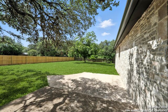 Image 44 of 47 For 8618 Indian Hills