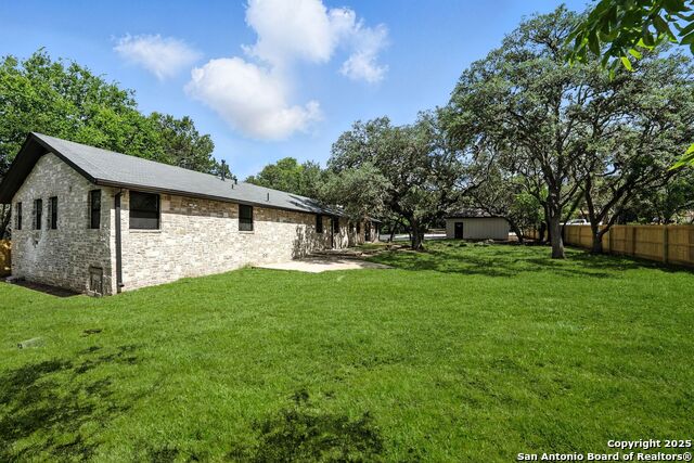 Image 45 of 47 For 8618 Indian Hills