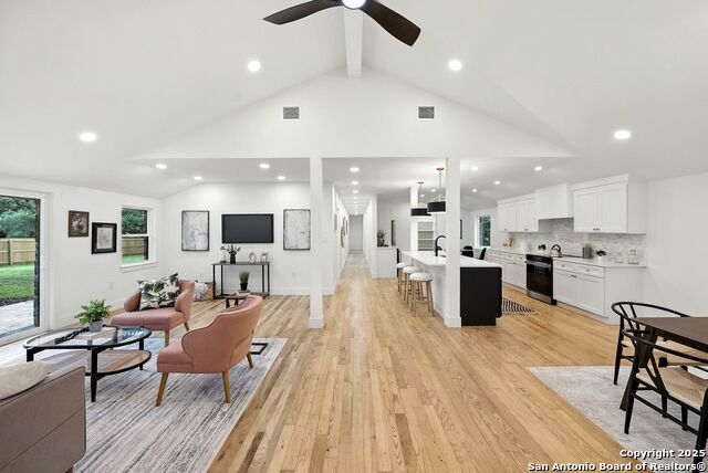 Image 7 of 47 For 8618 Indian Hills