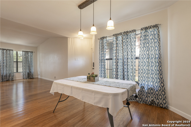 Image 14 of 25 For 8938 Rich Way