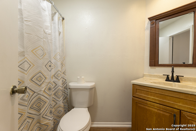 Image 22 of 25 For 8938 Rich Way