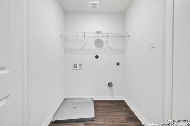 Image 14 of 18 For 11906 Nucio  