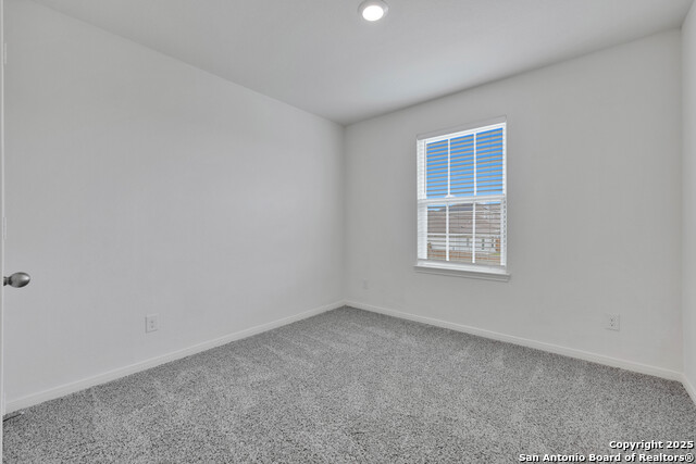 Image 9 of 18 For 11906 Nucio  