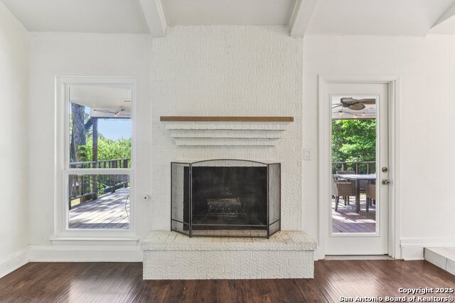 Image 11 of 44 For 9014 Brigadoon St