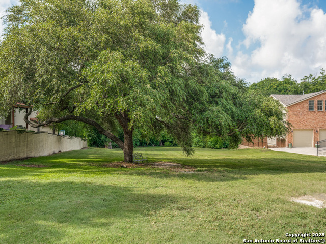 Image 6 of 8 For 614 Terrell  