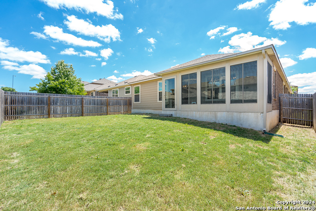 Image 34 of 40 For 6119 Akin Elm
