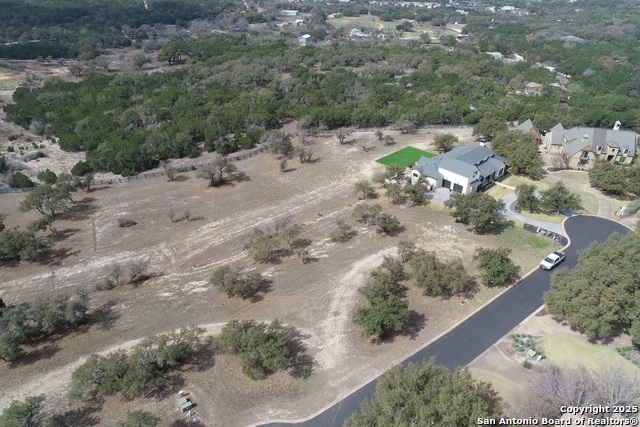 Image 10 of 25 For 205 Hidden Hills Cove