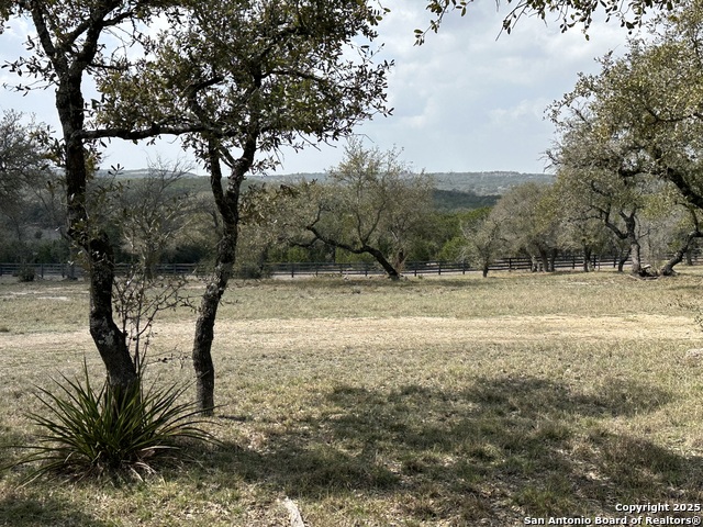 Image 22 of 25 For 205 Hidden Hills Cove