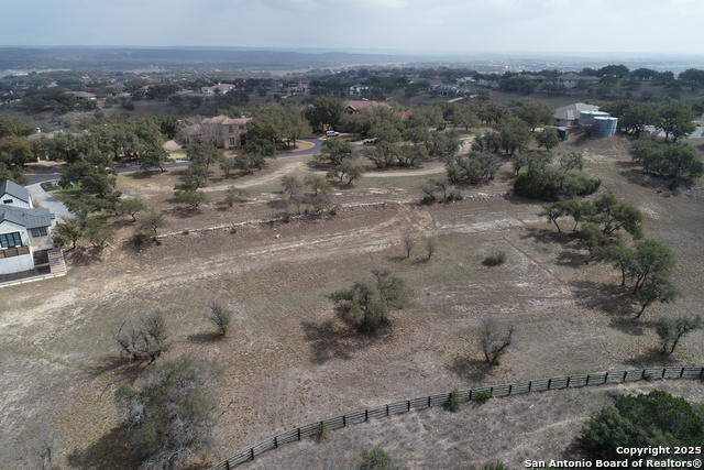 Image 7 of 25 For 205 Hidden Hills Cove