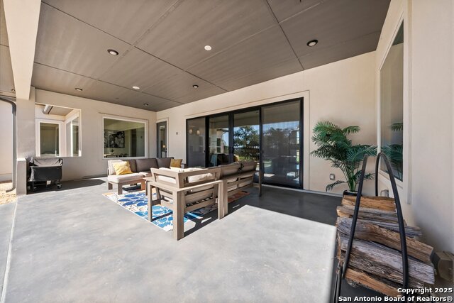 Image 42 of 51 For 5721 Dry Comal