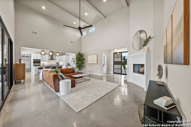 Image 7 of 51 For 5721 Dry Comal