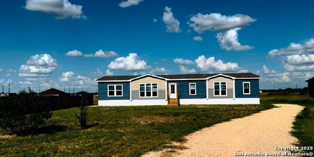 Details for 173 Medina Verde, Natalia, TX 78059