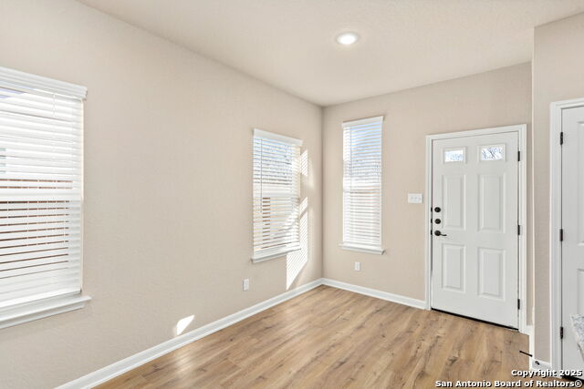 Image 12 of 28 For 826 Soria Place  102