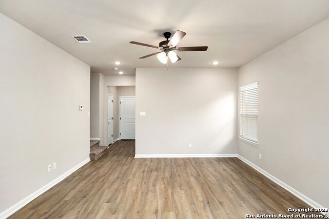 Image 13 of 28 For 826 Soria Place  102