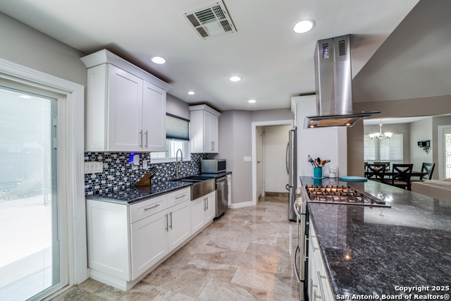 Image 9 of 25 For 8522 Wickersham