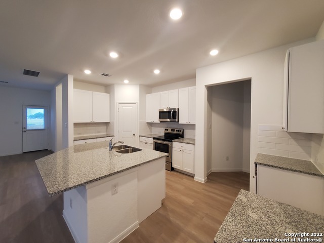 Image 12 of 39 For 300 Cordova Terrace