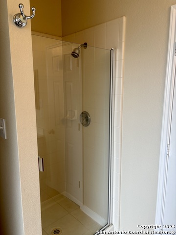 Image 21 of 35 For 213 Lakota Ct