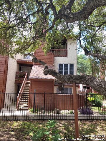 Details for 10527 Perrin Beitel  B202, San Antonio, TX 78217