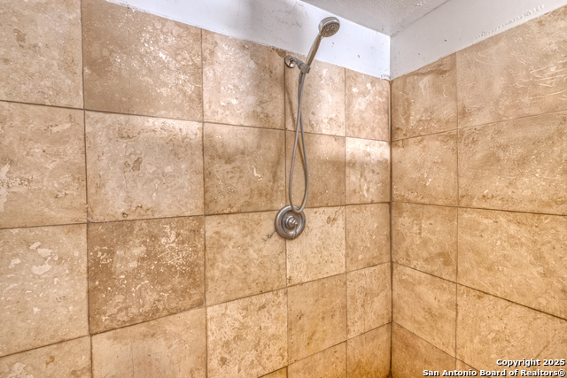 Listing photo id 14 for Tbd Peggy Pave  H90w,c202 W