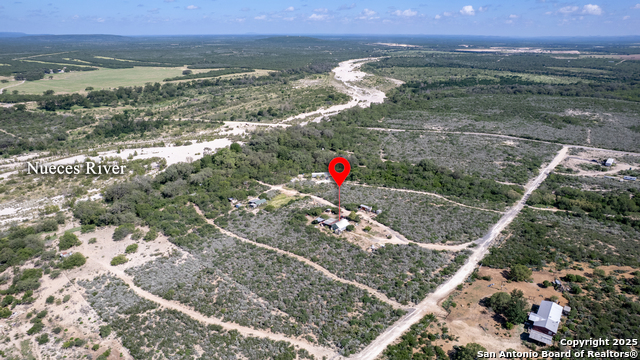 Listing photo id 24 for Tbd Peggy Pave  H90w,c202 W