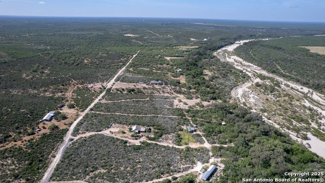 Listing photo id 33 for Tbd Peggy Pave  H90w,c202 W