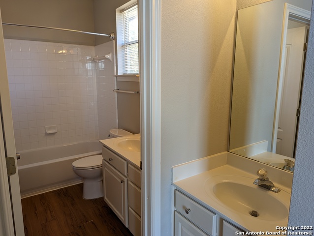 Image 29 of 30 For 9146 Osage Valley