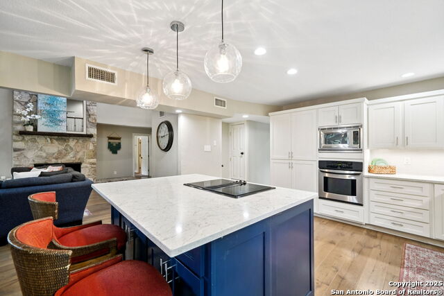 Image 11 of 42 For 9514 Goldenrod Cir