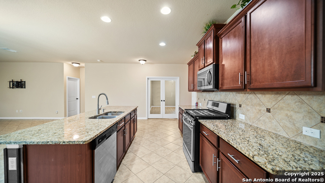 Image 20 of 28 For 13410 Flora Springs