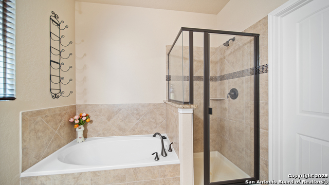 Image 25 of 28 For 13410 Flora Springs