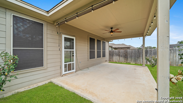 Image 27 of 28 For 13410 Flora Springs