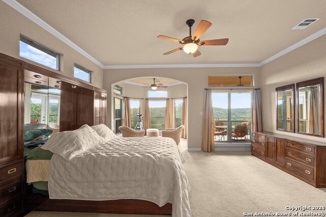 Image 20 of 49 For 5310 River Oaks