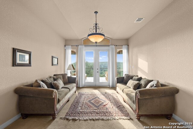 Image 8 of 49 For 5310 River Oaks