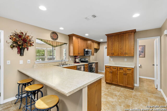 Listing photo id 10 for 9126 Points Edge